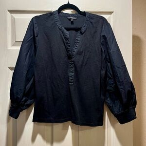 Banana Republic Long Sleeve Top